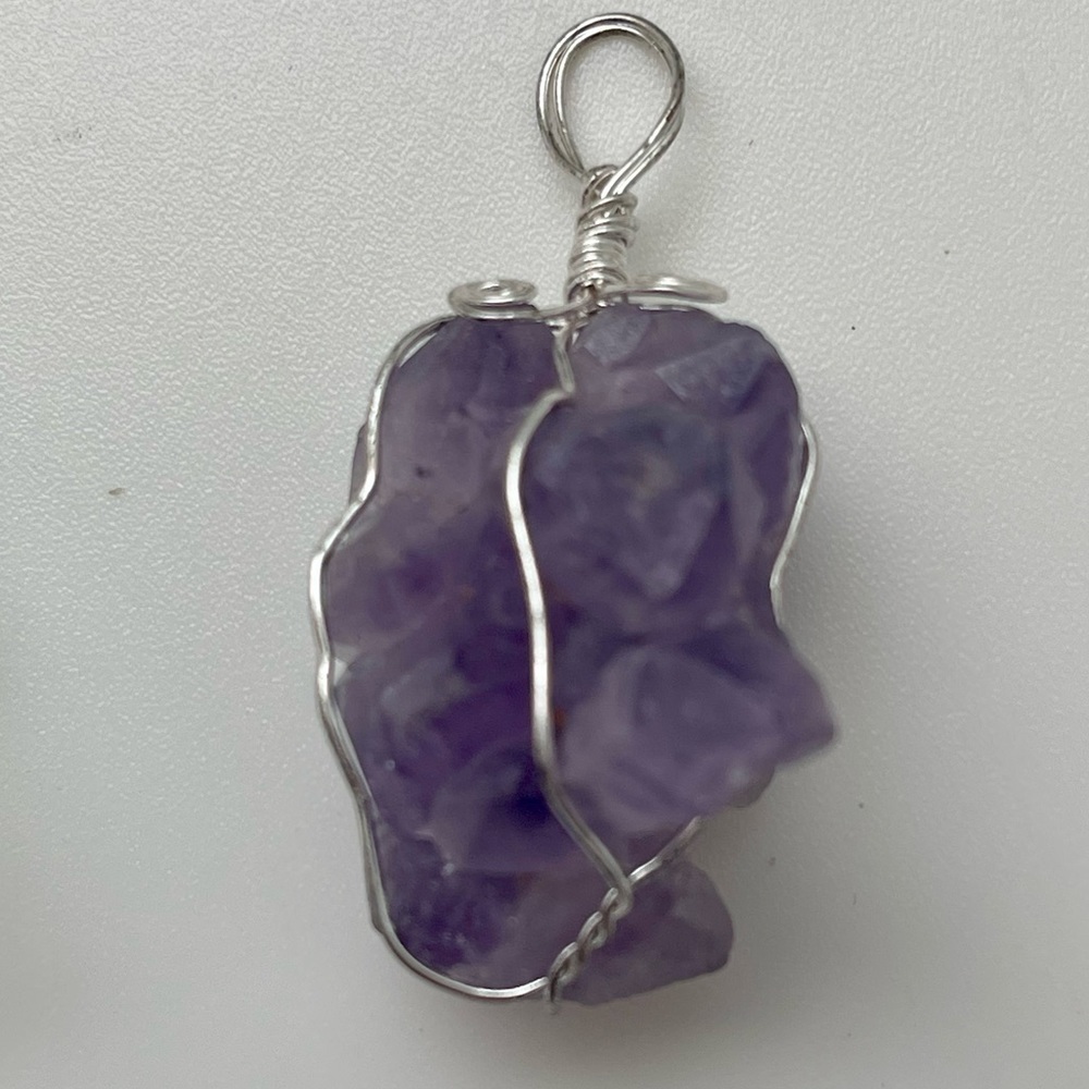 NEW Amethyst rock and .925 silver setting pendant for a necklace